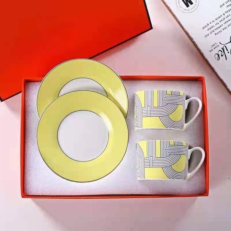 Runway Style Bone Ceramic European Style Western Condiment Dish Tableware Set Oval Shaped Rallye Plates Tea Cup Coffee Mug: Yellow