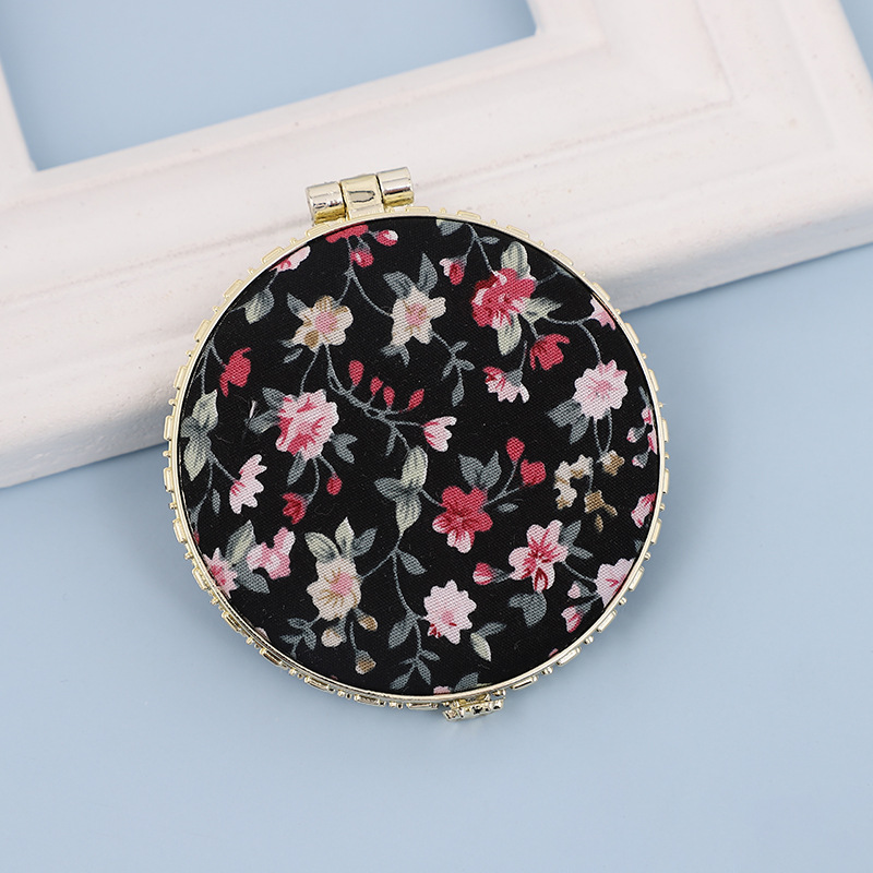 Mini Makeup Compact Pocket Floral Mirror Portable Two-side Folding Make Up Mirror Women Vintage Cosmetic Mirrors For: 4