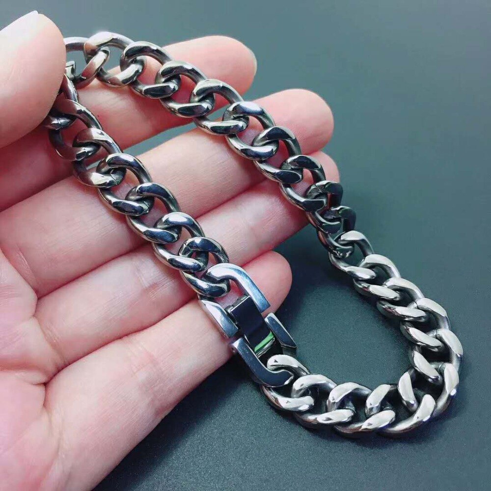 99.9 %  pure titanium sportarmbanden roesten niet, verkleuren niet, zijn niet allergisch