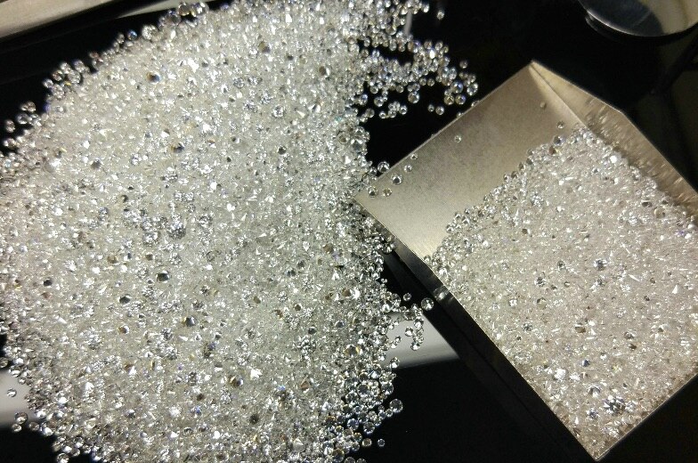 $20 2020hot vendas gh vvs 1.6mm melee moissanite solta moissanite para jewlery fazer 2020 jóias de notícias aceitar personalizado