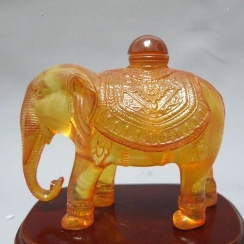 Chinees handgesneden geel geluksdierbeeld olifant snuiffles klein