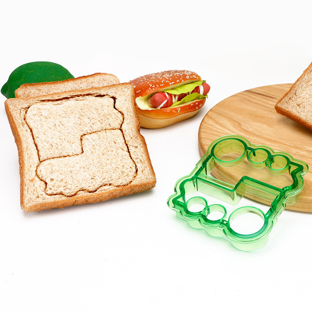 Molde cortador de sándwich con forma de corazón y estrella, cuchillo para pan, molde para galletas, sellador de sándwich, herramientas de pastelería para hornear, máquina para hacer almuerzo para niños: Multicolor
