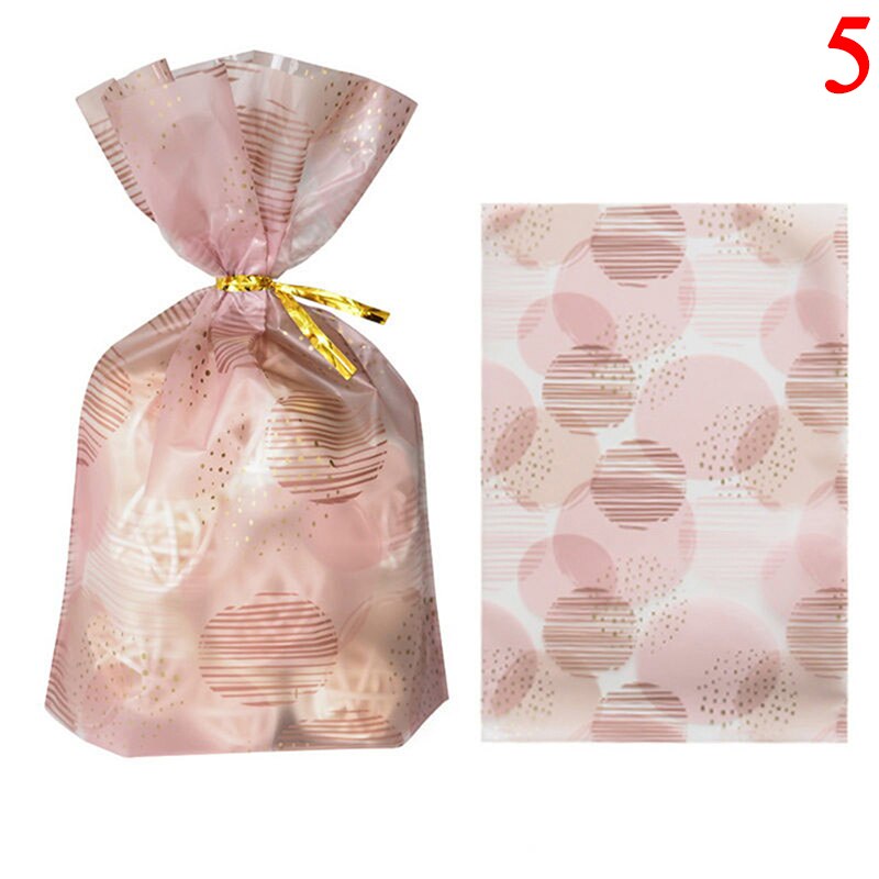 50Pcs Plume Plastic Bag Cookie Candy Bags Wedding Birthday Favors Birthday Party Snack Bag Packaging: N5