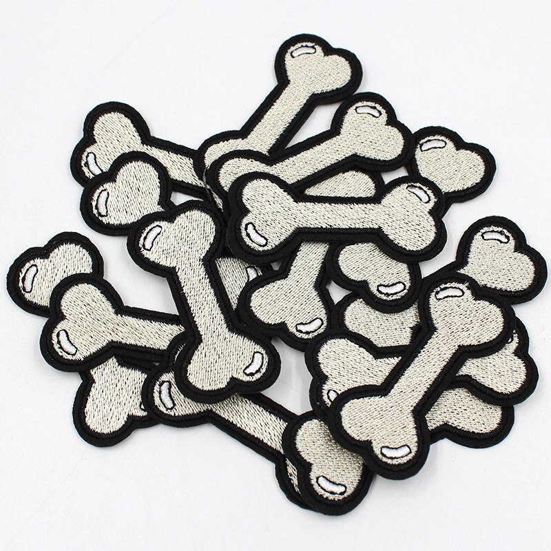 1Pc Mooie Bot Borduurwerk Ijzer Op Patches Voor Kleding Rugzakken Kleding Sticker Diy Cartoon Applicaties Strepen Decoratie Craft