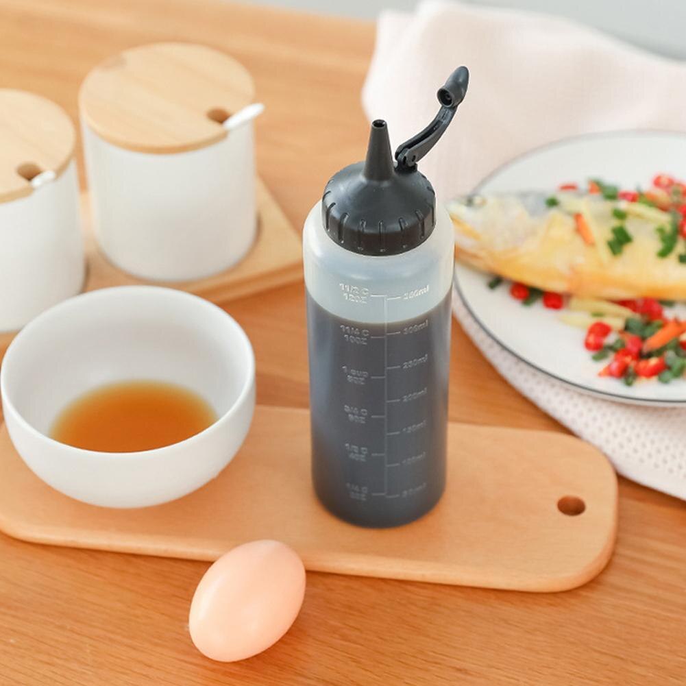 350ml/175ml Squeeze Sauce Bottle Kitchen Seasoning Bottle Salad Ketchup Olive Oil Bottles With Scale Kitchen Cooking Gadgets
