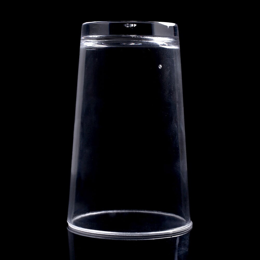 Einfach zu tun 1pc Kunststoff Magie Wasser Tasse Hängen Wasser in sterben Klare Tasse Zaubertrick Stütze Werkzeug Magie requisiten Stree Bühne Leistung