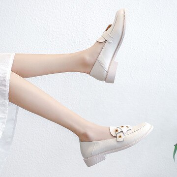 British Style Shoes Woman Female Footwear Shallow Mouth Soft Autumn White Sneakers Loafers With Fur Round Toe Slip-on Oxfor
