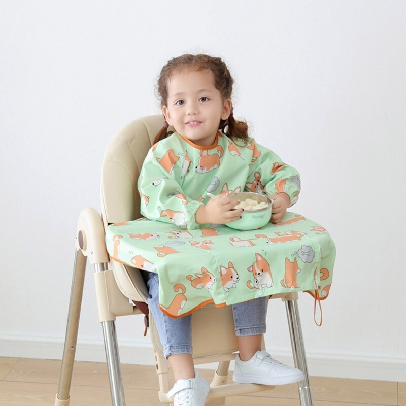 Combinazione di bavaglino e grembiule a copertura totale per lo svezzamento del bambino