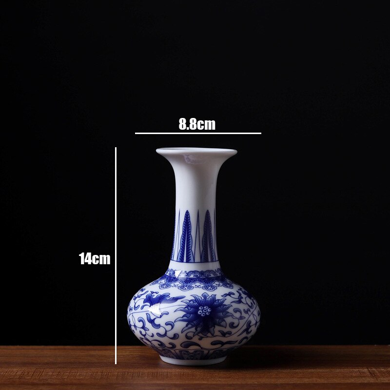 Chinese Style Blue and White Porcelain Vase Mini Vase Small Ornaments Ceramic Crafts Complex Home Decoration Dried Flower Vase: B