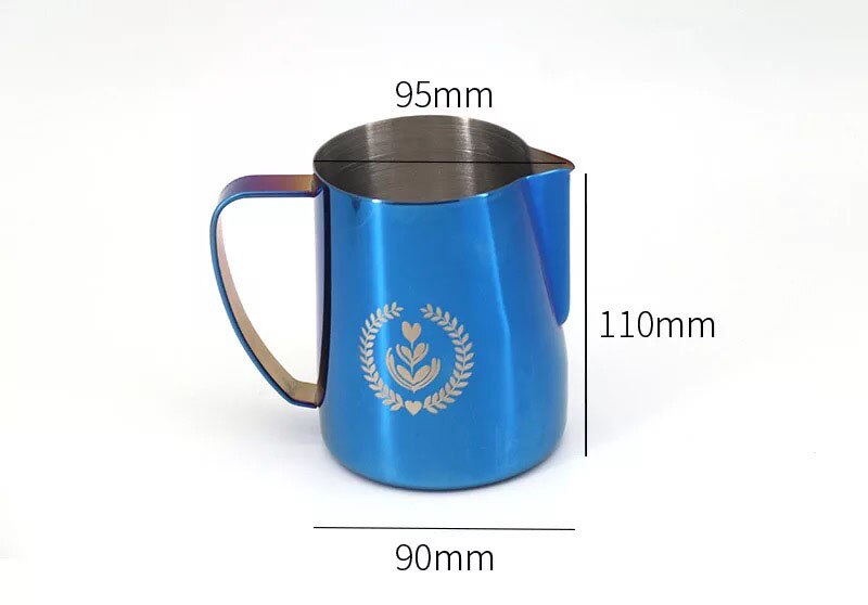 Ruostumattomasta teräksestä valmistettu maidonvaahdotuskannu täydellinen espressokeittimiin maidonvaahdottimet latte art maitokannu kahvin höyrytyskannu: Vaaleankeltainen / 600ml