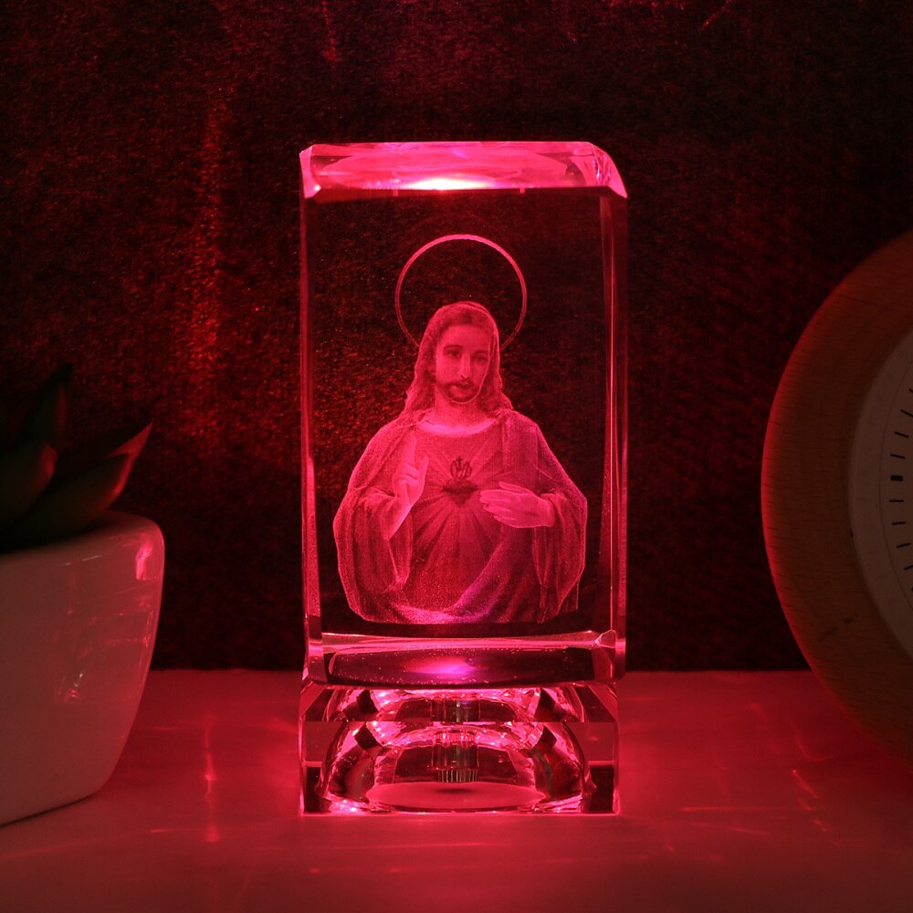 1pc farverige lys holdbare led krystal 3d jesus krystal jesus lys indgraveret glas jesus til bryllup: Default Title