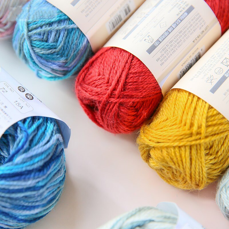 Comfortable Wool Blended Yarn for Hand Knitting Scarf Hat Yarn Crochet Knitting Yarn