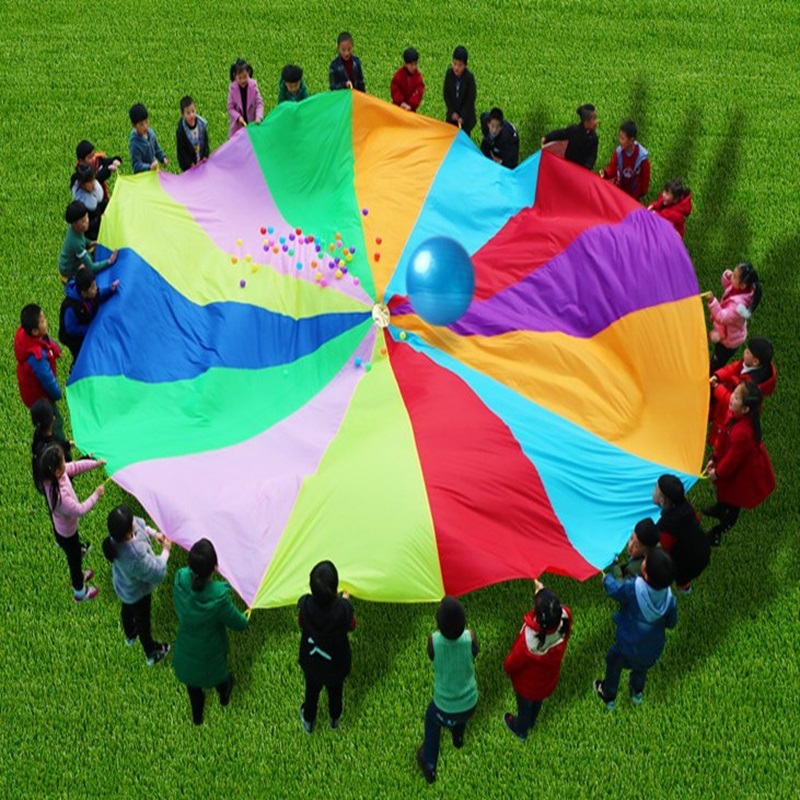 Paraguas de arcoíris para acampar al aire libre para múltiples personas, juguete de paracaídas, saco de salto, juego interactivo de trabajo en equipo, juguete para niños Gif