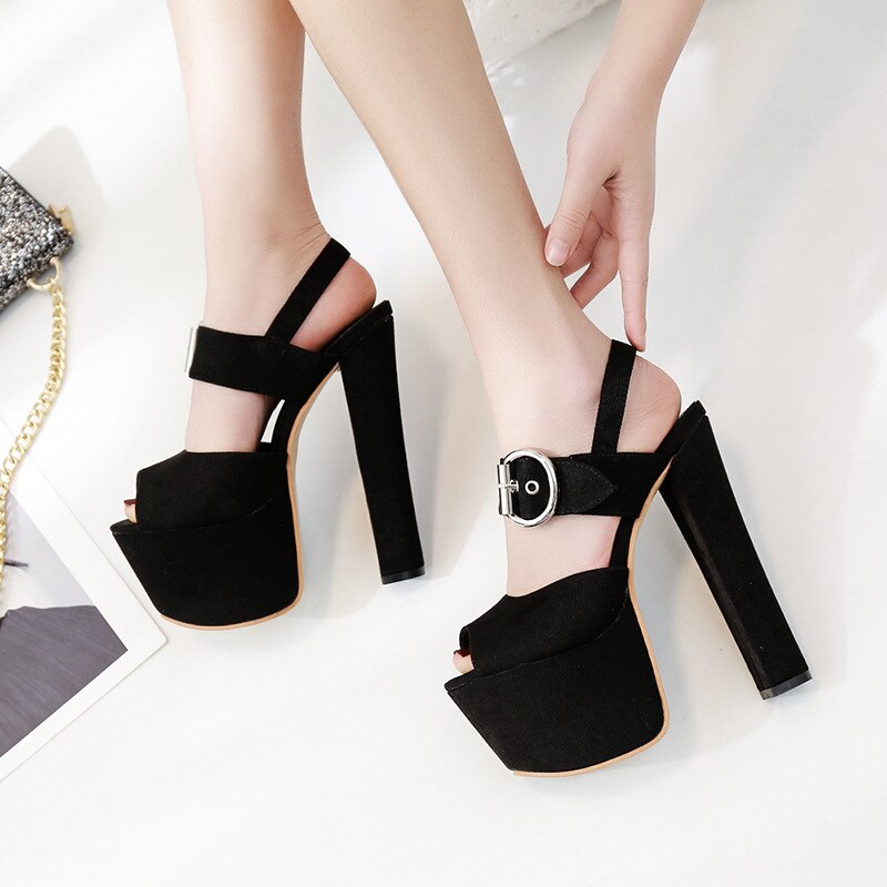 Spring 17cm Runway Spring 17CM T Stage With The Nightclub Wate... – Grandado