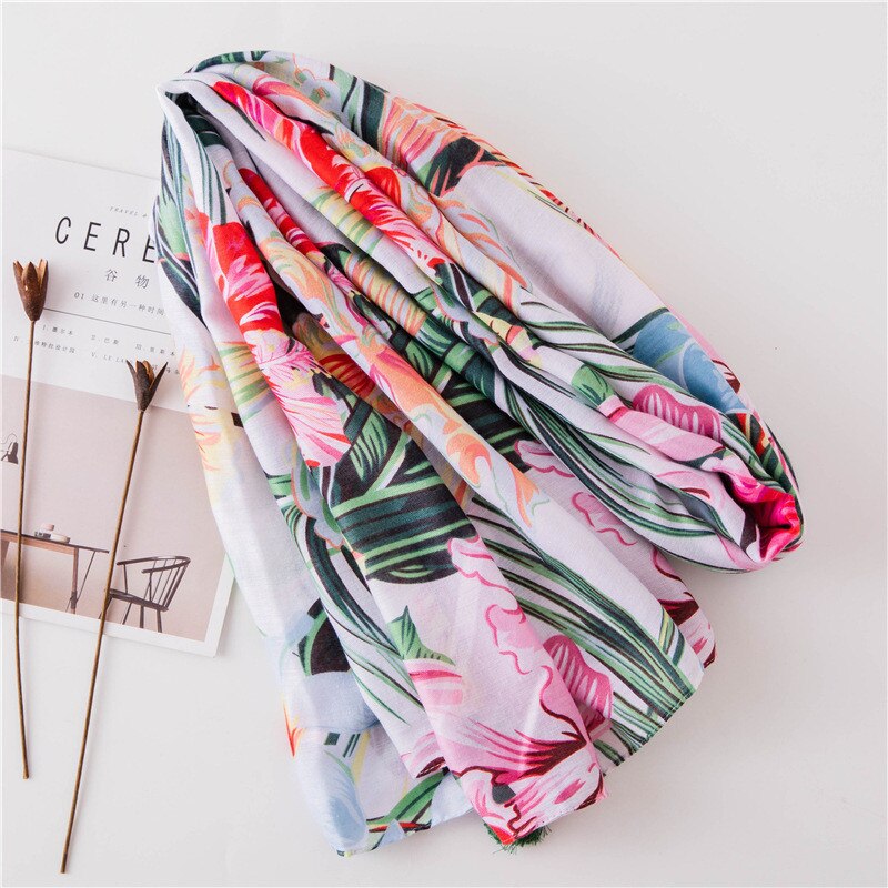 Écharpe de plage fleurie pour hiver | Foulard imprimé tropical, châle feuilles de coco, foulard en soie, écharpe de plage en viscose pour femmes