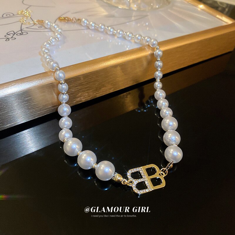 Pearl inlaid diamond letter necklace south korean sense simple round bead chain necklace