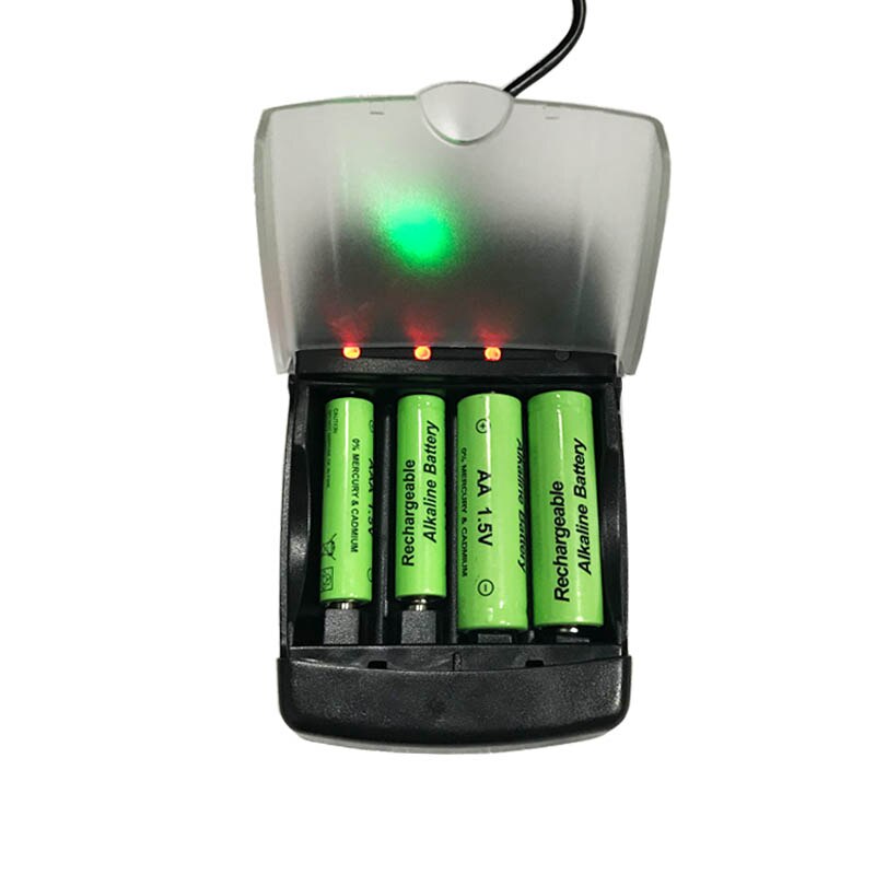 4 Slots smart alkaline Battery Charger with LED indicator for 1.5V rechargeable battery AAA AA battery fast charging usb Battery
