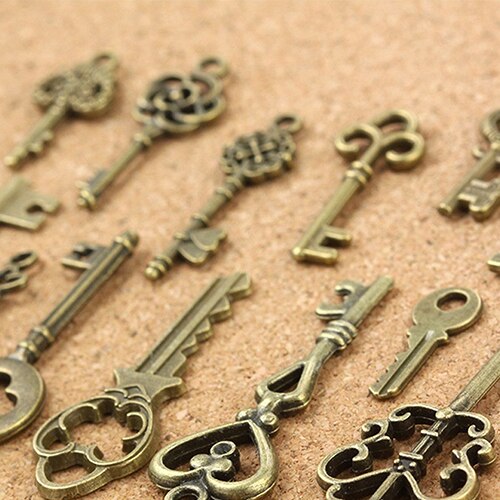 Bluelans Presell 13Pcs Antike Alten Look Bronze Schlüssel Vintage DIY Anhänger Metall Charms Dekorationen: Default Title