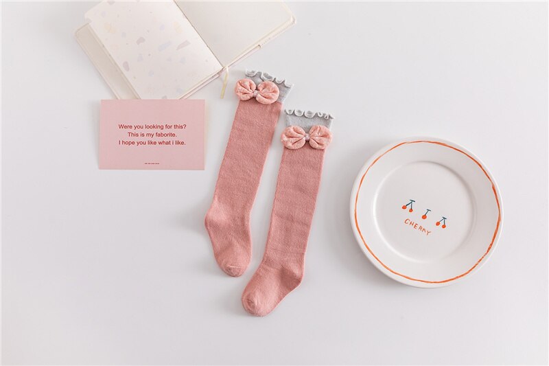 Blotona atmungsaktive kniestrümpfe für kleine mädchen, frühling, herbst, Winter, süßer stil, schleifenverzierung, fransenstrümpfe: Rosa / 1-3 jahre