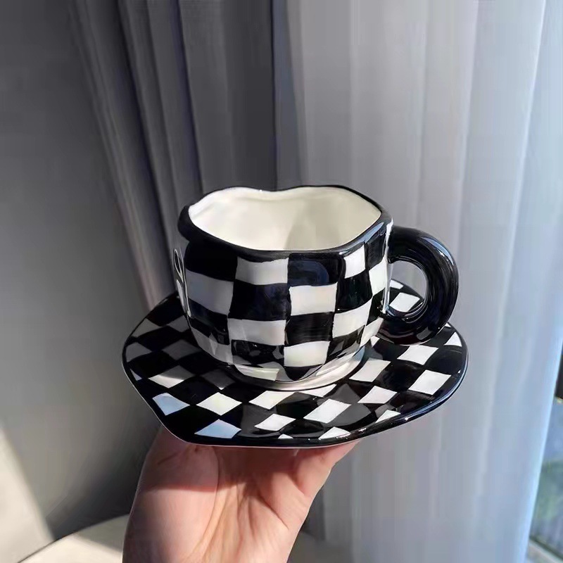 Nordic Monochrome Cup Black and White Checkerboard Mug Ceramic Cup Ins Coffee Cup Dish Afternoon Tea Cups Mugs