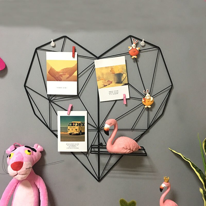 Nordic Metal Heart-shaped Grid Frame Wall Photos Grids Postcards Mesh Frame Home Bedroom Decoration Iron Storage Racks