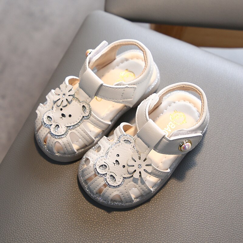 Children's Bear Sandals Summer Shoes Children's Princess Shoes Girls Soft Bottom Non-slip Sandals Girls Sweet Casual Shoes: White / 16