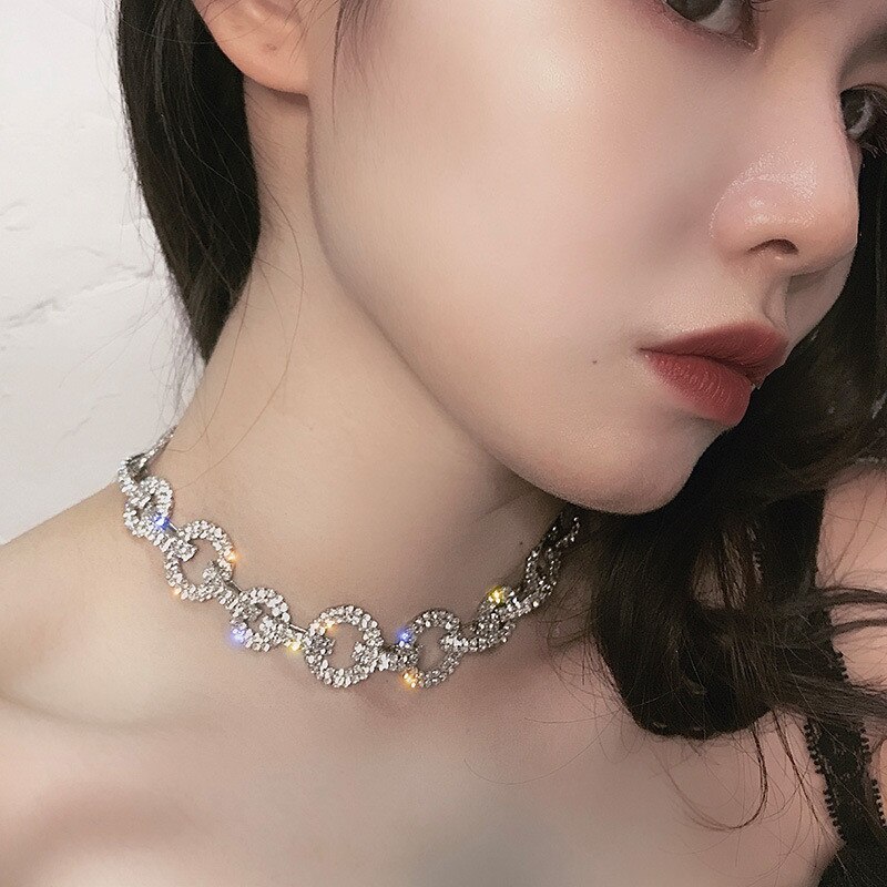 Fyuan Sex Link Chain Rhinestone Choker Kettingen Voor Vrouwen Geometrische Ronde Kristal Kettingen Bruiloften Sieraden Party