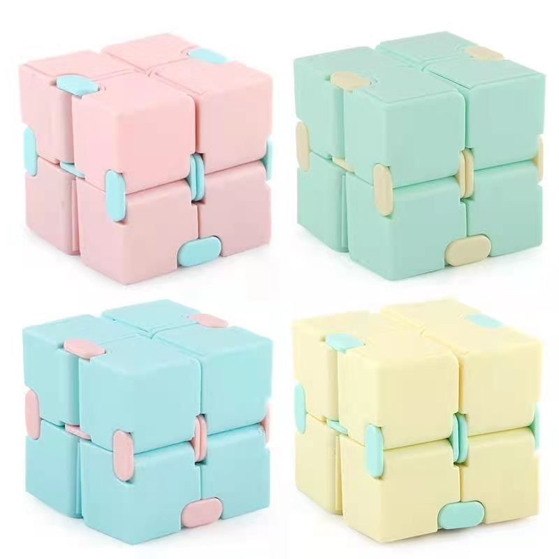 Infinity Magische Kubus Vierkante Puzzel Speelgoed Vingertop Decompressie Speelgoed Stress Grappig Hand Spel Vier Hoek Doolhof Speelgoed