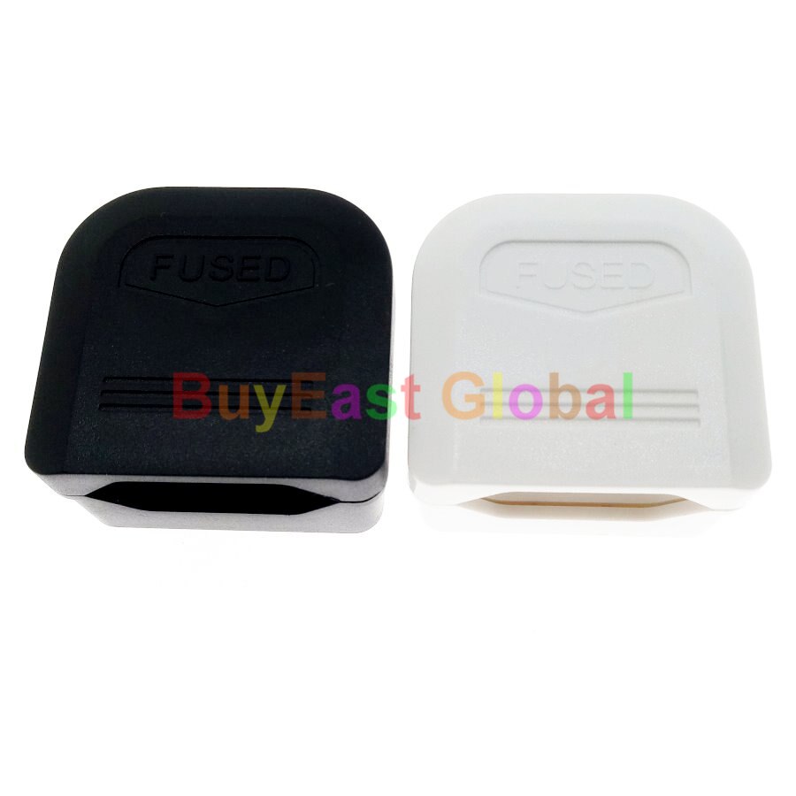 UK to EU Power Plug Adapter AC 100~250V 2.5A Black / White