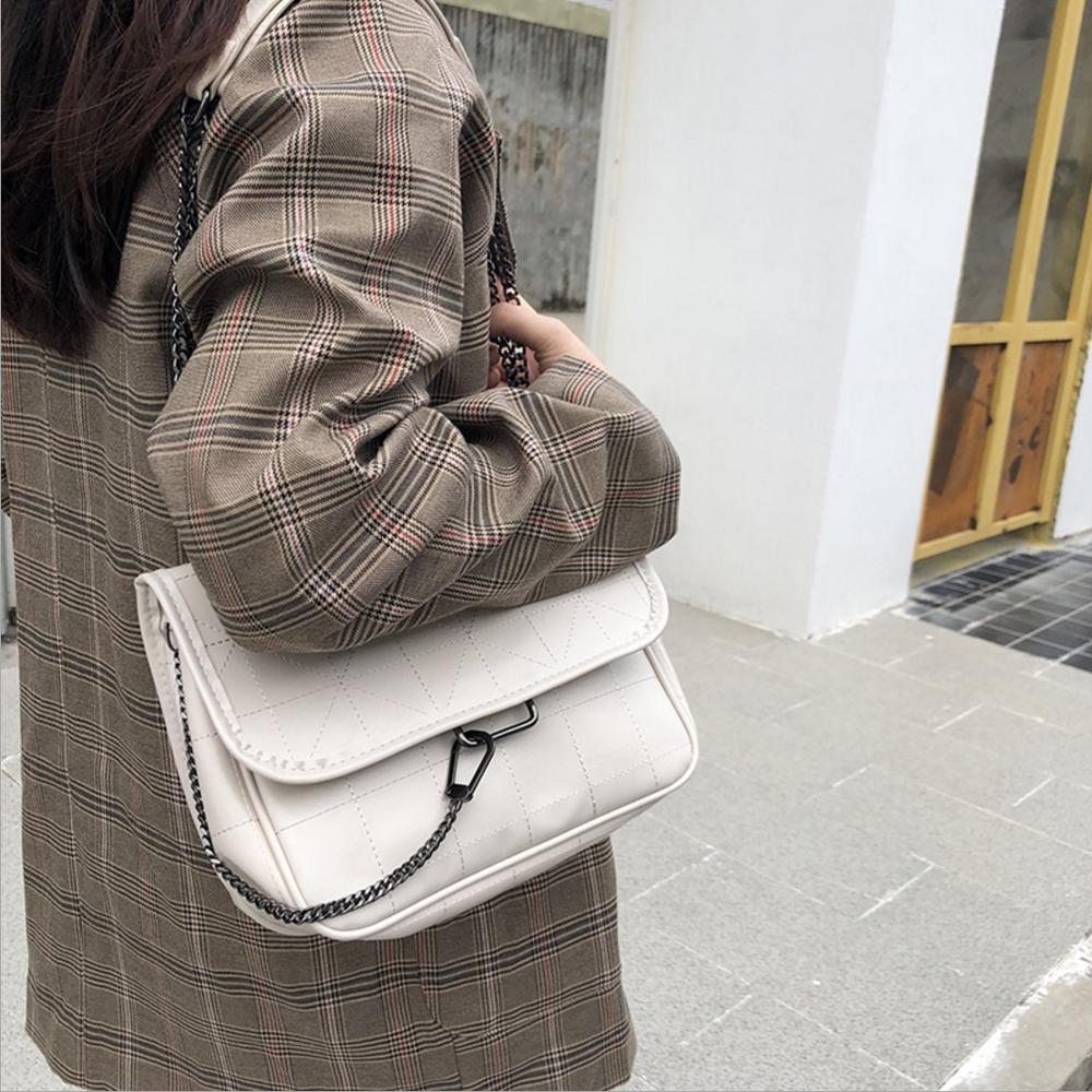 Deisgner Diamond Lattice Casual Tote Bag Vintage England Stylish Shoulder Bag Messenger Bag Large Boston Crossbody Bag: Ivory
