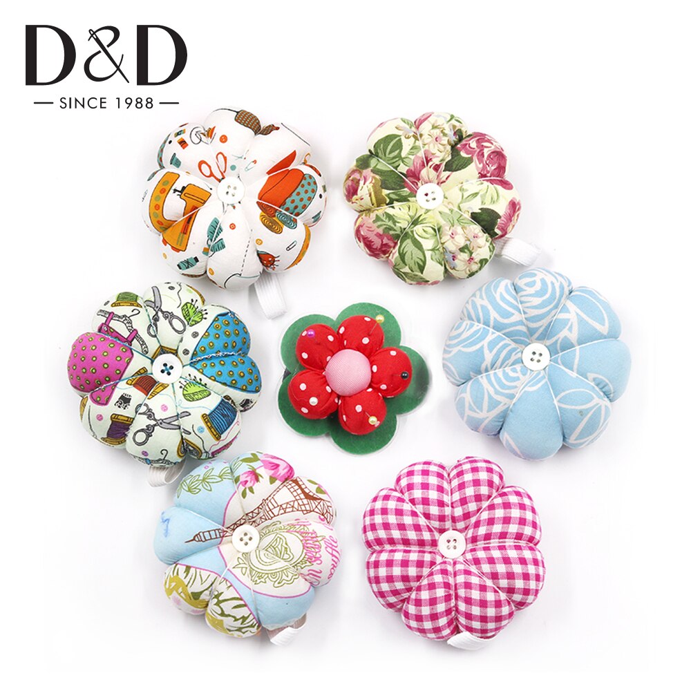 Soft Cotton Fabric Wrist Pincushions Wearable Sewing Pins Holder Needle Pincushions DIY Cross Stitch Sewing Needlework Tools