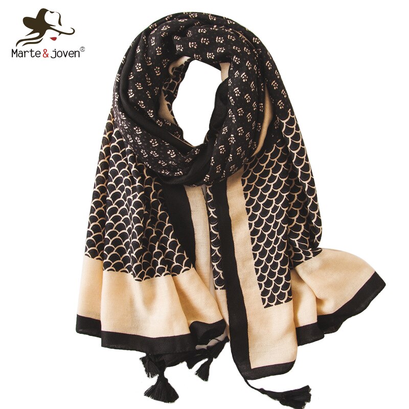 Marte & Joven Vintage Mini Bloemenprint Kwastje Zwarte Sjaal voor Vrouwen Elegante Vis Schaal Patroon Lange Moslim Sjaal Pashmina hijab