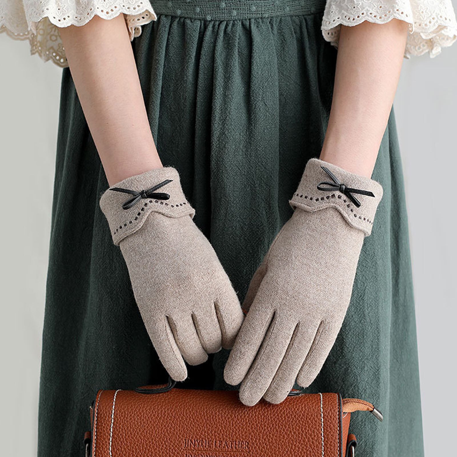 Vrouwen Winter Warme Wollen Handschoenen Elegante Vrouwelijke Dames Rijden Volledige Vinger Fluwelen Handschoenen Telefoon Spelen Goedkope