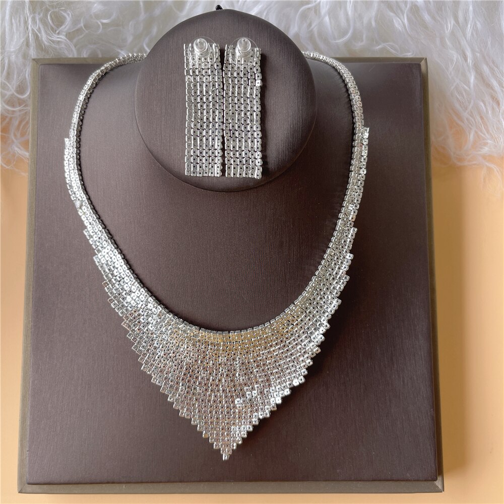 Choker Kettingen Voor Vrouwen Mode Bling Kristallen Oorbellen Koreaanse Lange Kristallen Sieraden Sets Voor Dames Party