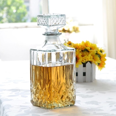 1 PC Luxe Hoogwaardige Vierkante Kristallen Glas Wijn Fles Wijn Decanter Wijn Karaf Whiskey Fles Jug 800 ml Bar JR 1084