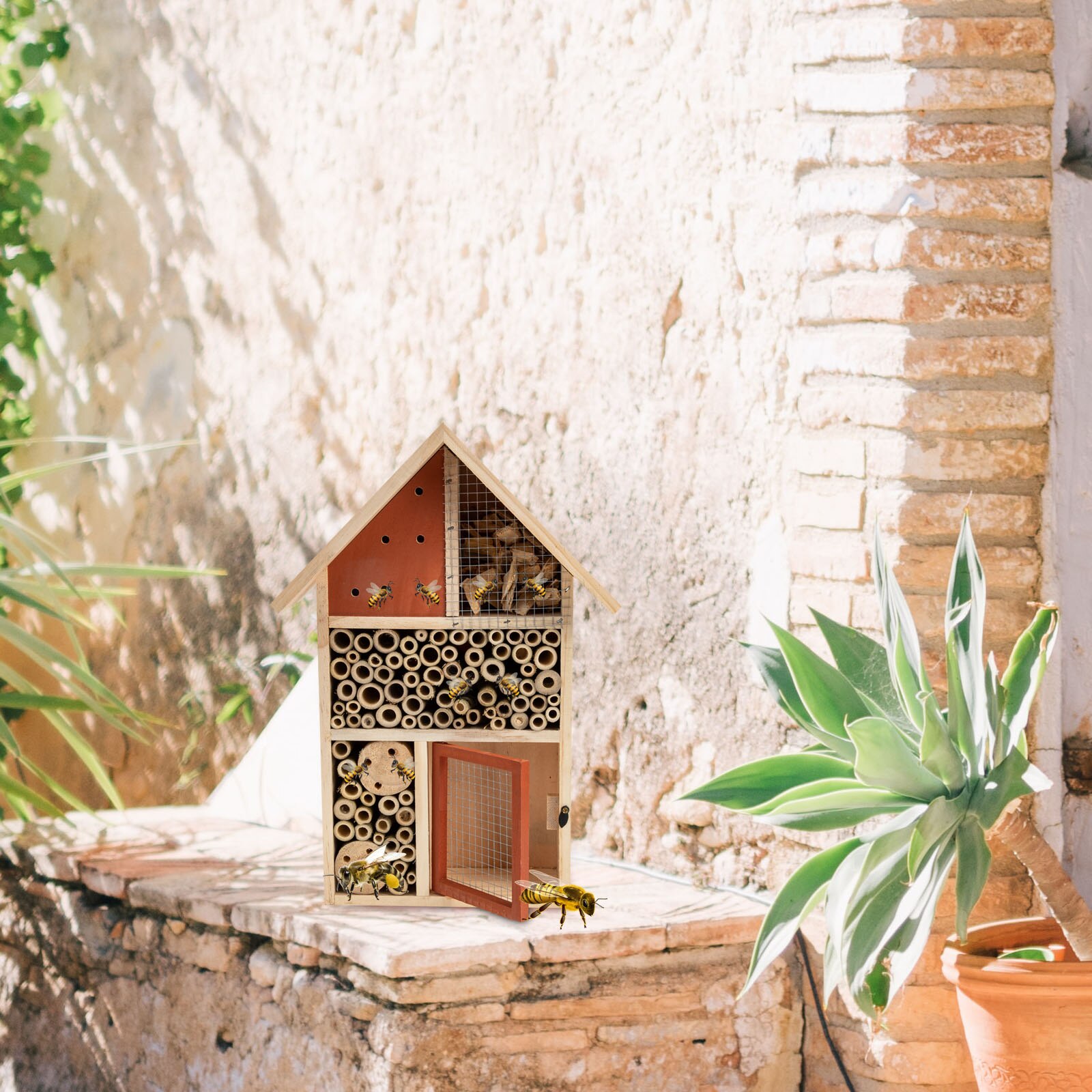 Wooden Insect House Decorative Bee House Courtyard Insect Nest