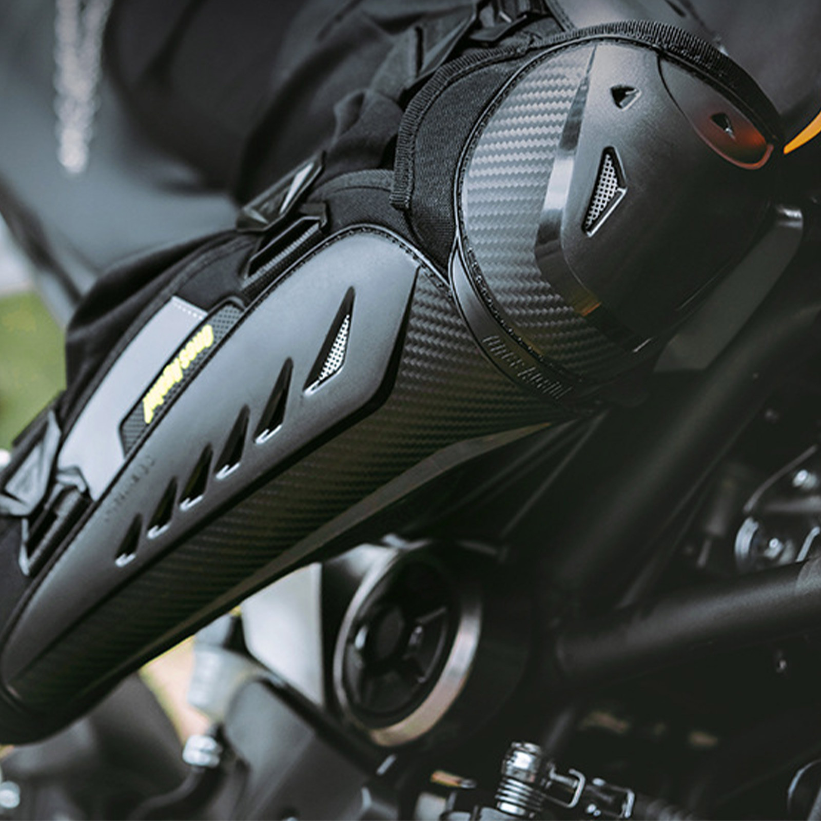Ginocchiera per moto Protezione per gomito Combo Protezione per ginocchio Equipaggiamento Sport all'aria aperta Ginocchiera per motocross Ventilare quattro stagioni