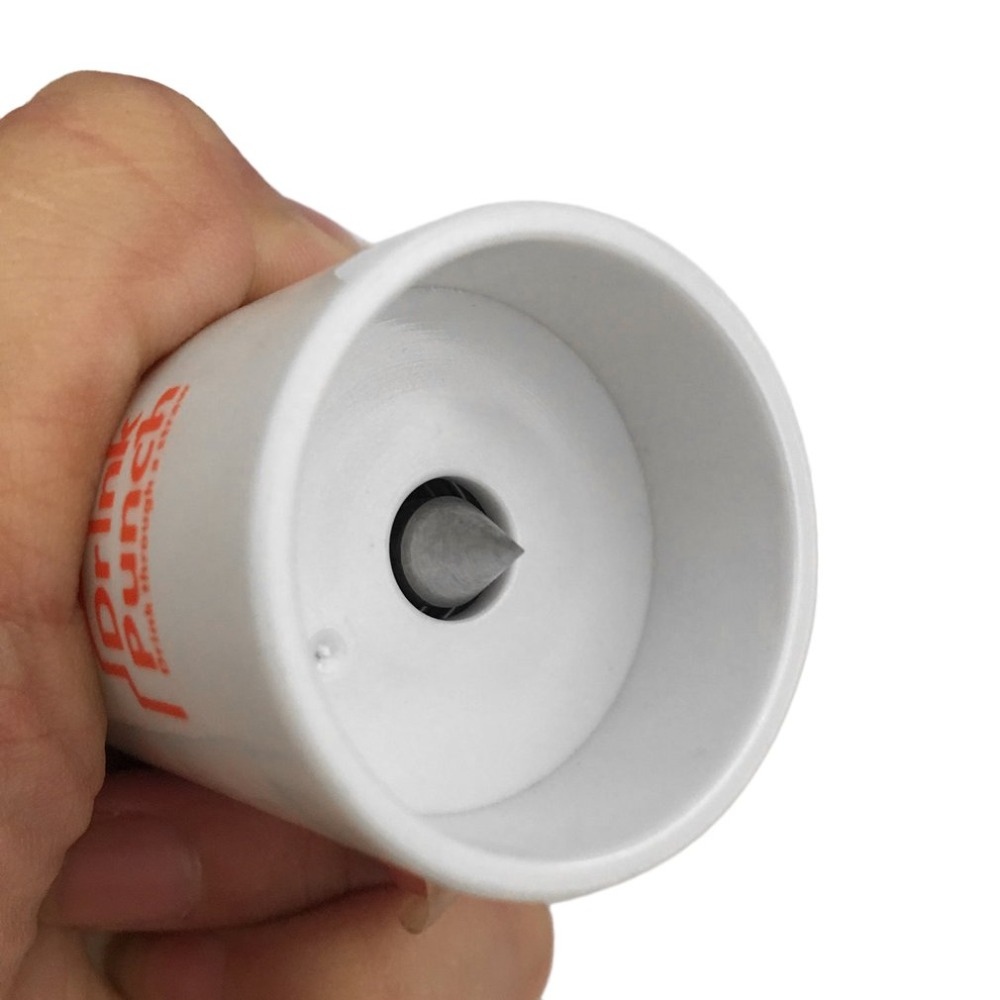 Flesopener Gereedschap Drink Punch Mini Water Boor Flesopener Cover Perforator Opener Voor Stro Voor Party Willekeurige kleur