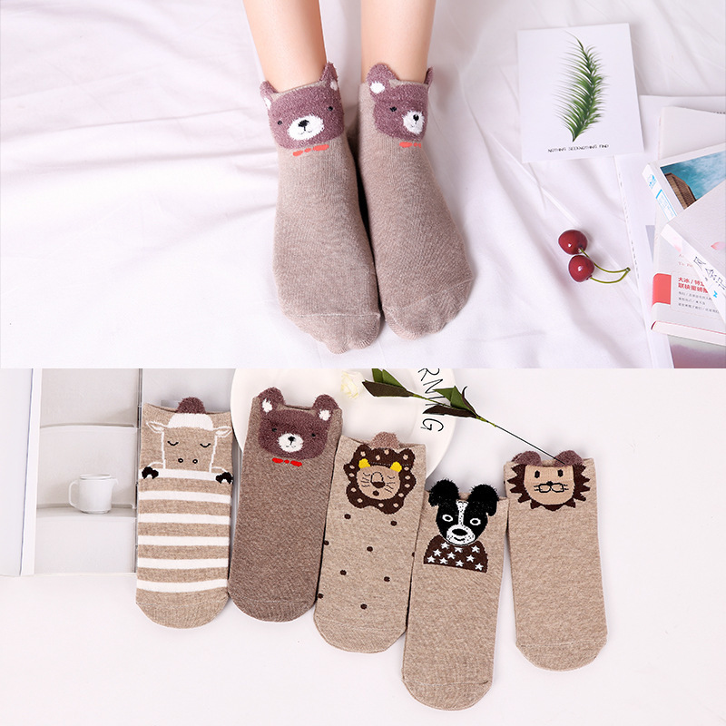 Calcetines tobilleros con estampado de personajes de dibujos animados para mujer, medias tobilleras con estampados, estilo Harajuku, Hipster, XG20, 1 par = 2 uds.