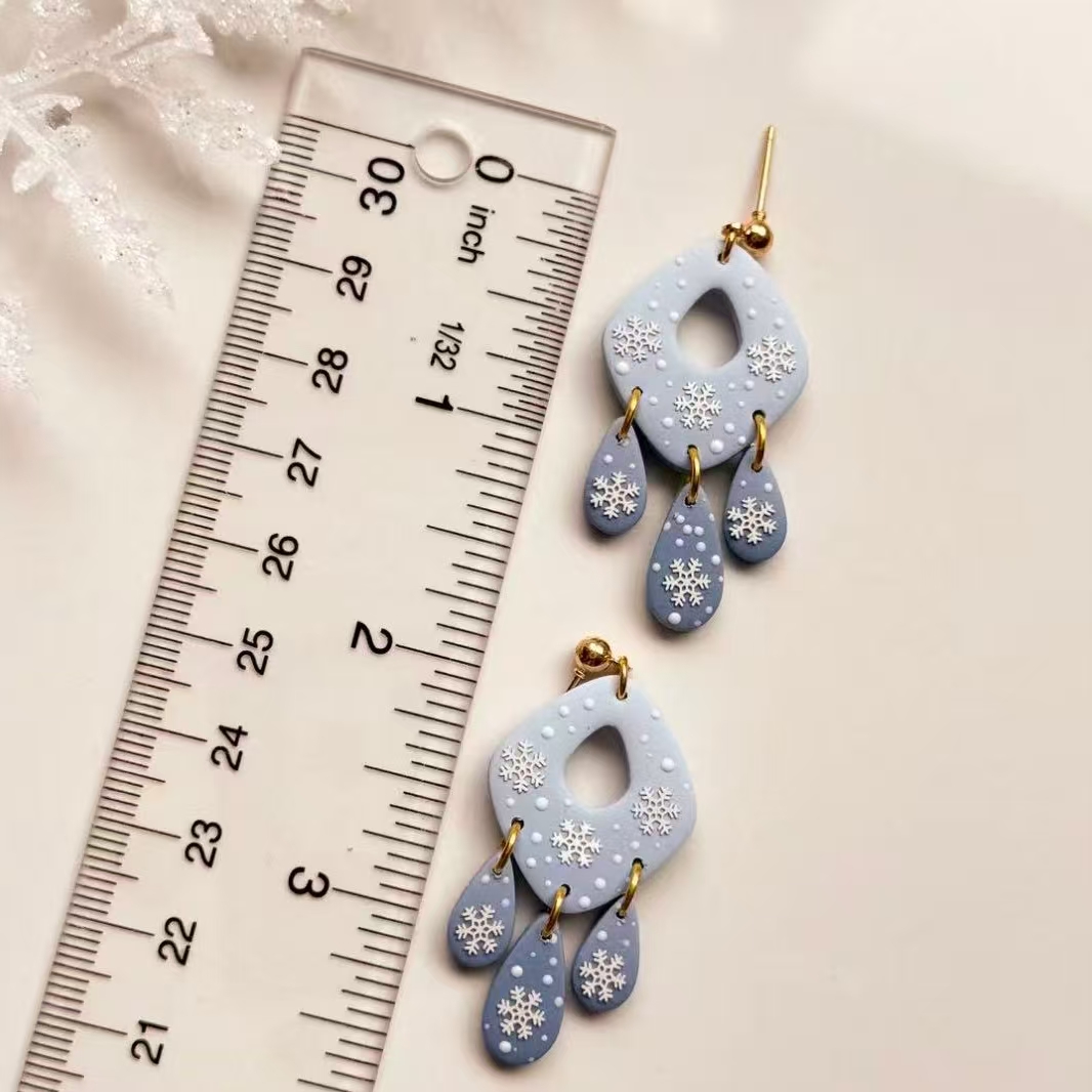 Wykrawaczki robić modeliny w kształcie choinki świątecznej | Wykrawacz robić ciasta świątecznego | Zimowy przecinak robić gliny | Wykrawacz robić modeliny robić tworzenia kolczyków | ho!: Burgundowy