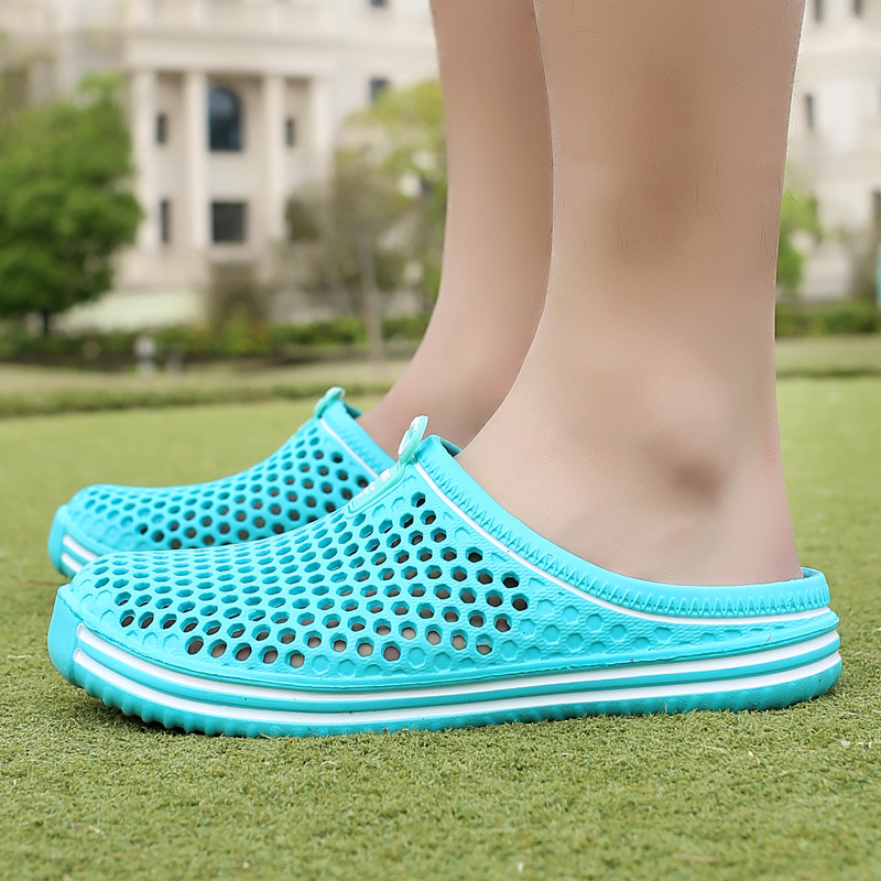 Slippers Cutout Clogs Shoes Men Women Garden Convenience Bathroom Slippers Non-slip Beach Sandals