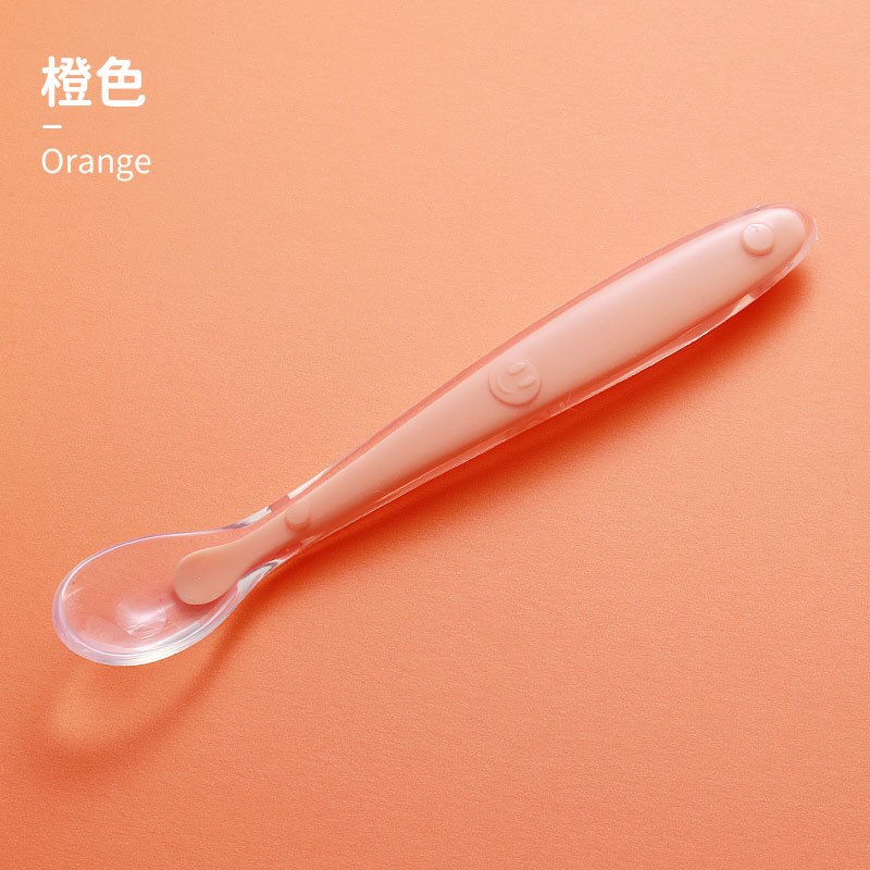 Baby Weiche Silikon Löffel Süssigkeit Farbe Temperatur spüren Löffel freundlicher Lebensmittel Baby Fütterung Werkzeuge für 4M-3Y: Orange