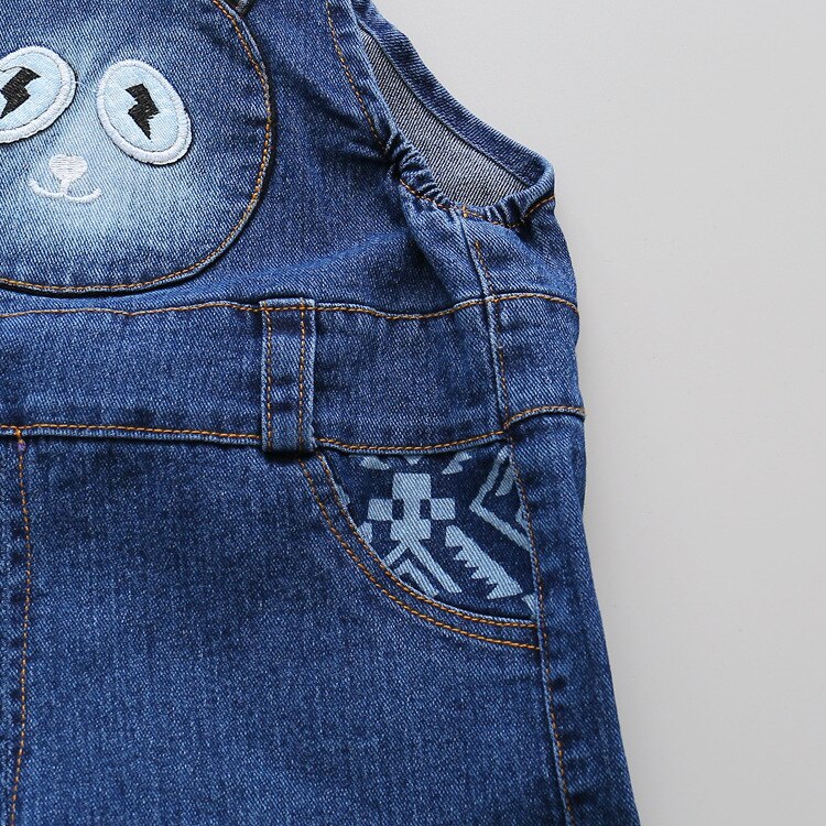 2019 primavera e di autunno dei bambini bavaglino del fumetto panda testa del bambino pantaloni in denim casuali pantaloni pantaloni tuta