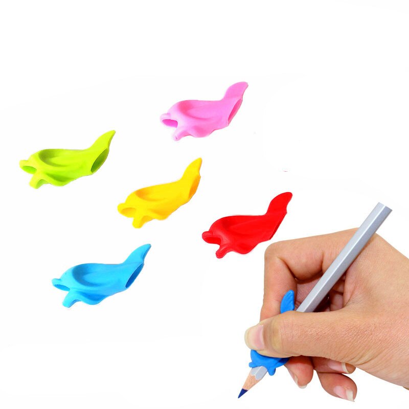 10 Stks/partij Willekeurige Dolfijn Vis Kinderen Leren Houden Schrijven Houding Correctie Apparaat Om Een Pen Briefpapier Kind Student