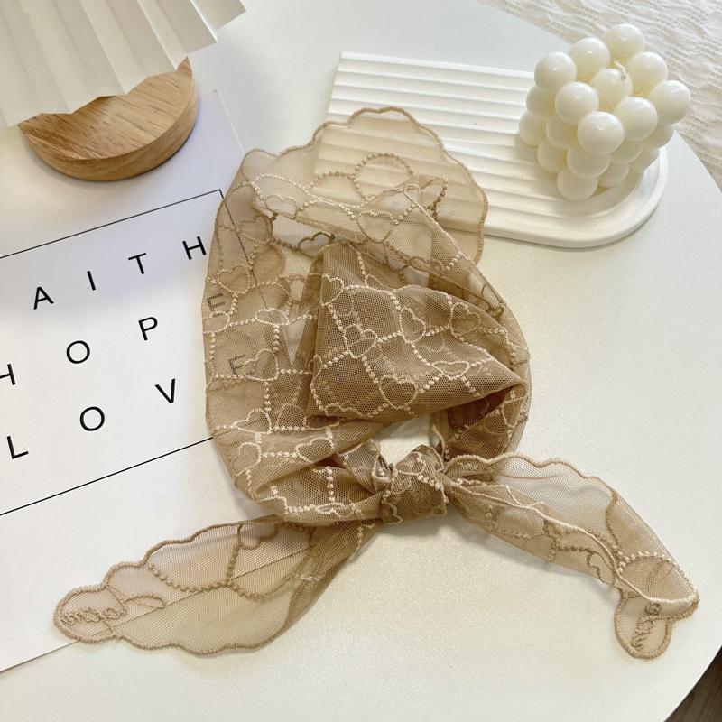 Bufanda de seda pequeña de encaje de Color para mujer, bufanda larga que combina con todo, bufanda de carpeta Triangular decorativa, protección para el cuello, cinta para el cabello de amarre: Verde