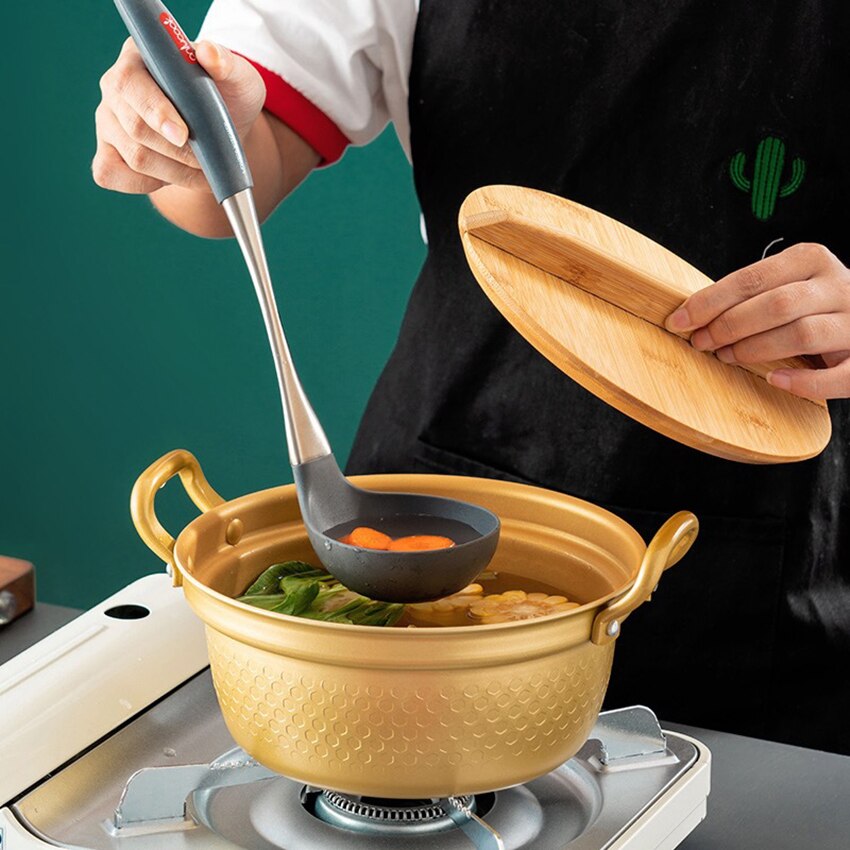 Stock Pot, Nonstick Soup Pot Pasta Cooking Pot with Wooden Lid, Cast Aluminum Soup Port with Double Handle, 21cm Diameter