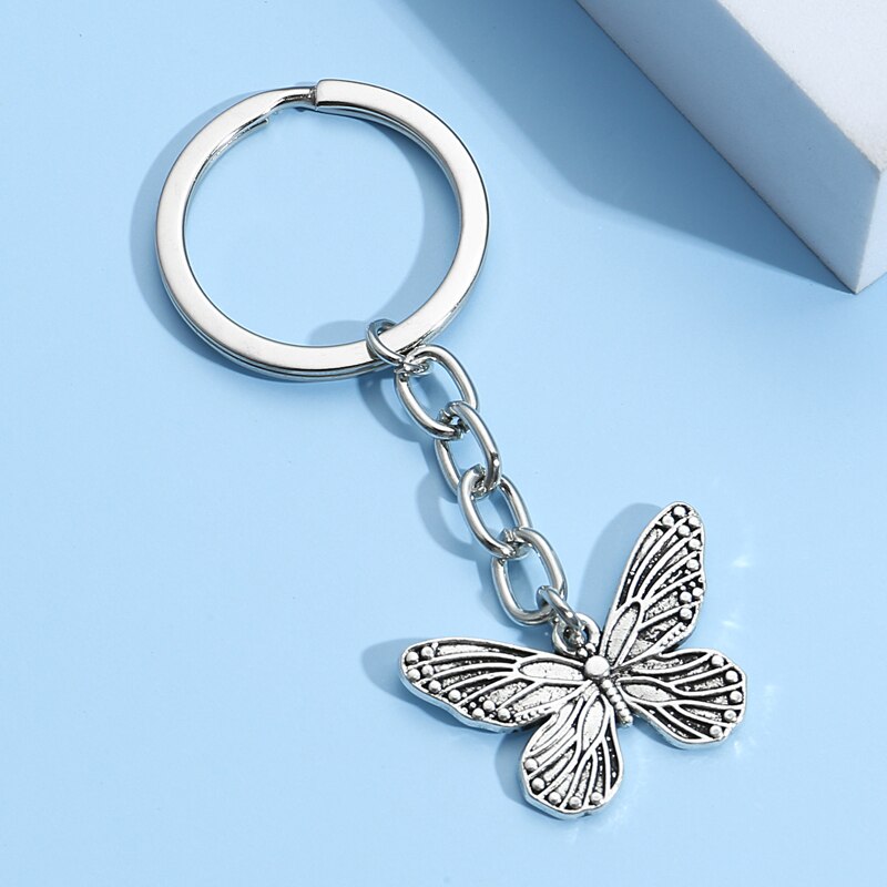 Lovely Butterfly And Flower Keychain Animal Garden Key Ring Metal Key Chains Fit Women Men DIY Car Hanging Jewelry Handmade