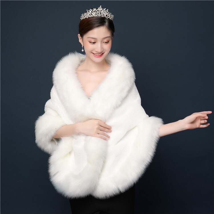 JaneVini Ivory Warm Short Faux Fur Bridal Shawls Shrug Coat Bride Winter Wedding Party Capes Cloak Formal Evening Bolero