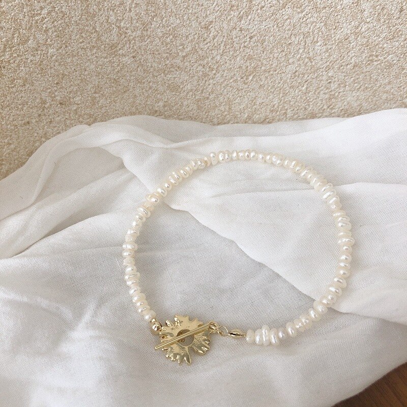 AOMU Summer Small Flower Pendant Necklace Metal Chain Necklace Collarbone Chain For Women Jewelry Party: 6 bracelet