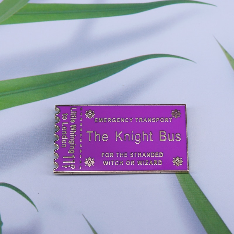 Knight Bus Ticket Emaille Pin Emergency Vervoer Voor De Gestrande Heks Of Tovenaar Badge